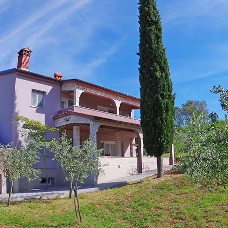 Nikolina Apartamento